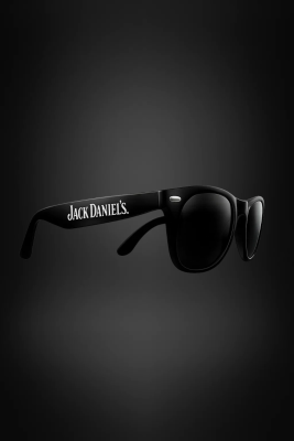 Schwarze Sonnenbrille im JACK DANIEL'S Design mit dezentem Logo

